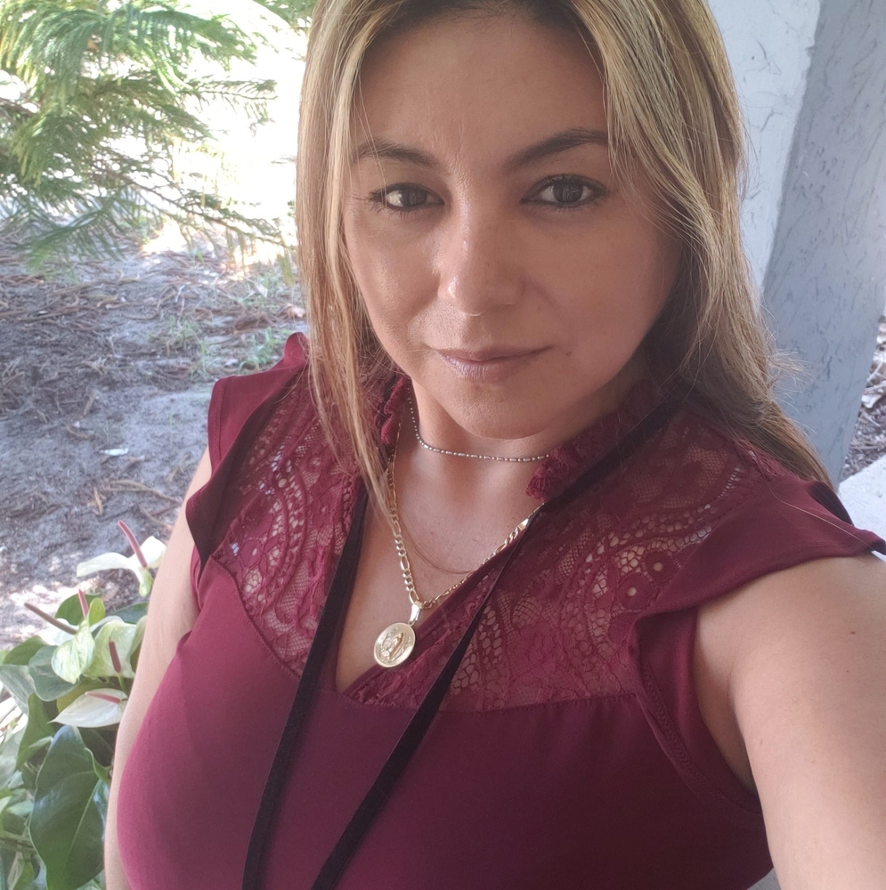 Meet your Posher, Maria